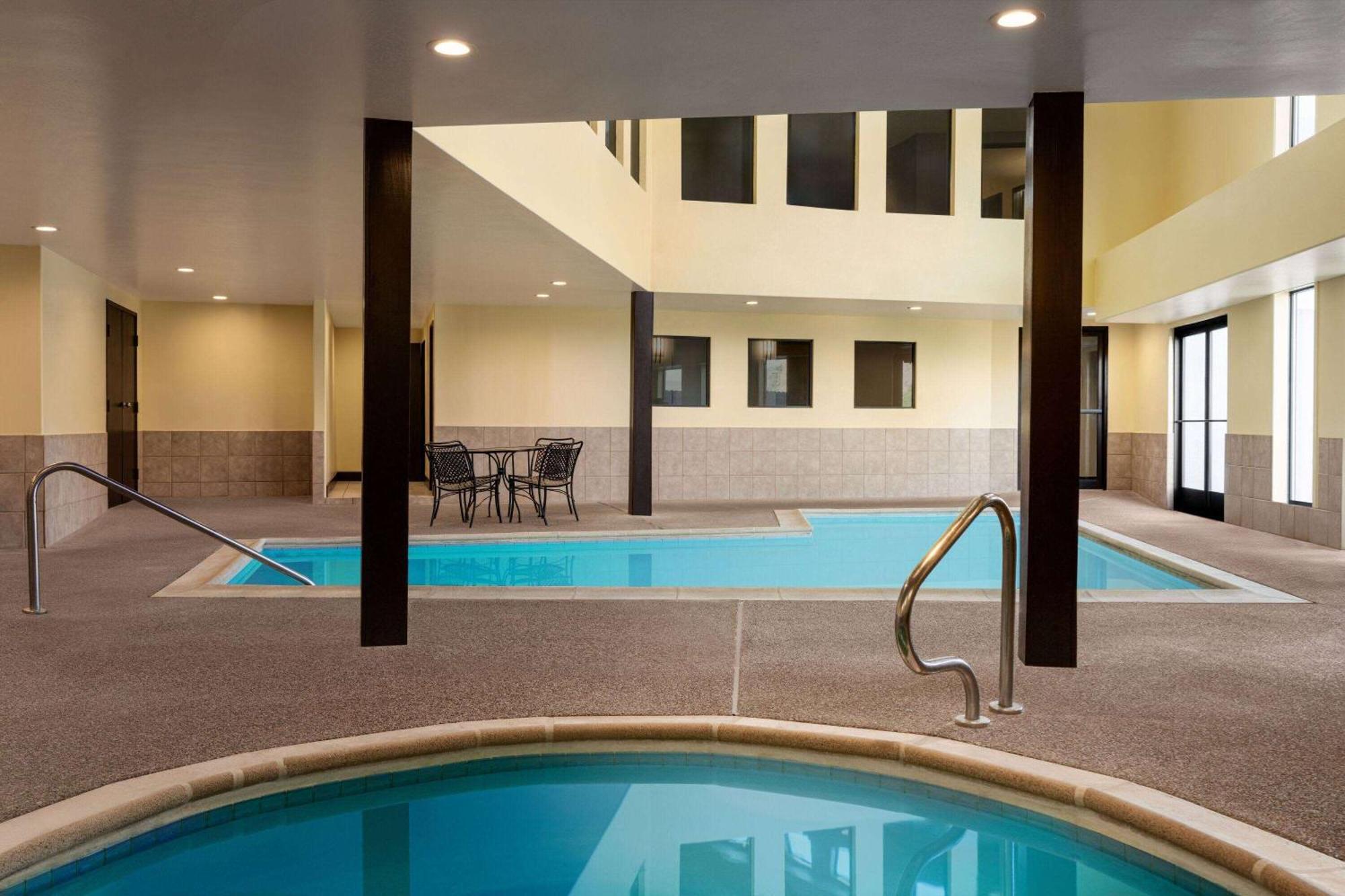 Days Inn By Wyndham Carbondale Exterior foto